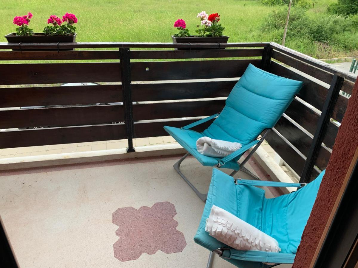 Apartamento Oasis By The Sea Primorsko Exterior foto